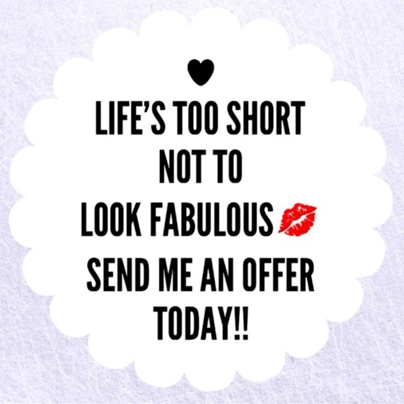 LIKE this to be notified when I GO LIVE LETS HAVE FUN SOLO & Co-Host Shows 💕🛍️ - Picture 5 of 5